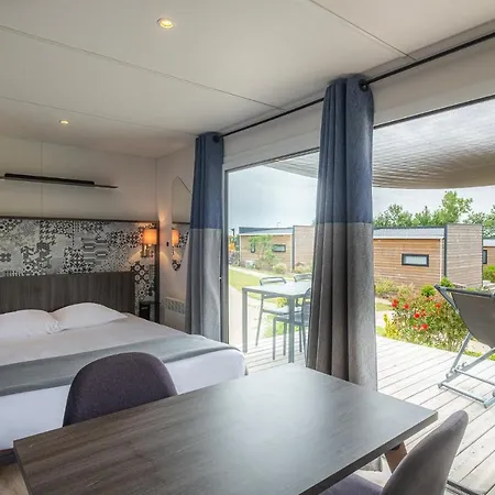 The Originals City, Ax Hotel, 3* La Châtaigneraie