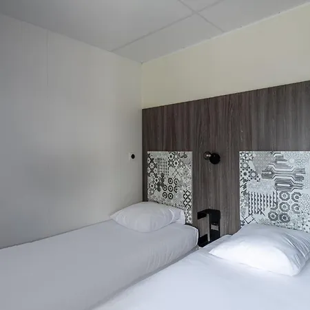 The Originals City, Ax Hotel, מלון La Châtaigneraie