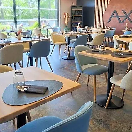 The Originals City, Ax Hotel, Hotel