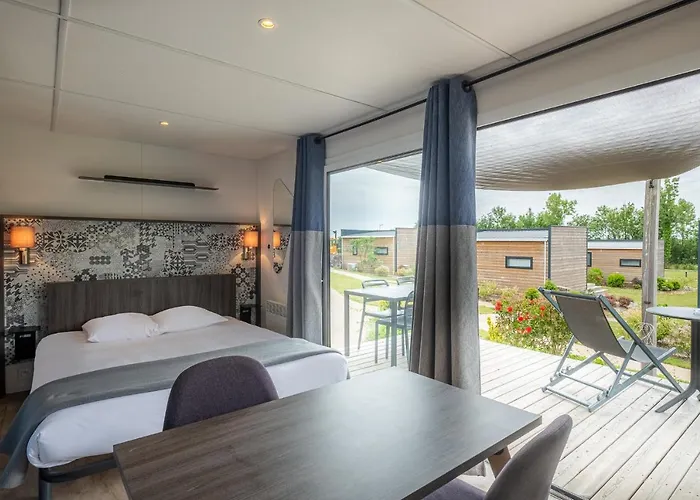 The Originals City, Ax Hotel, 3* La Châtaigneraie