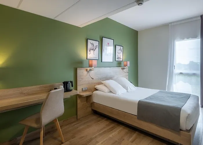 Szálloda The Originals City, Ax Hotel,